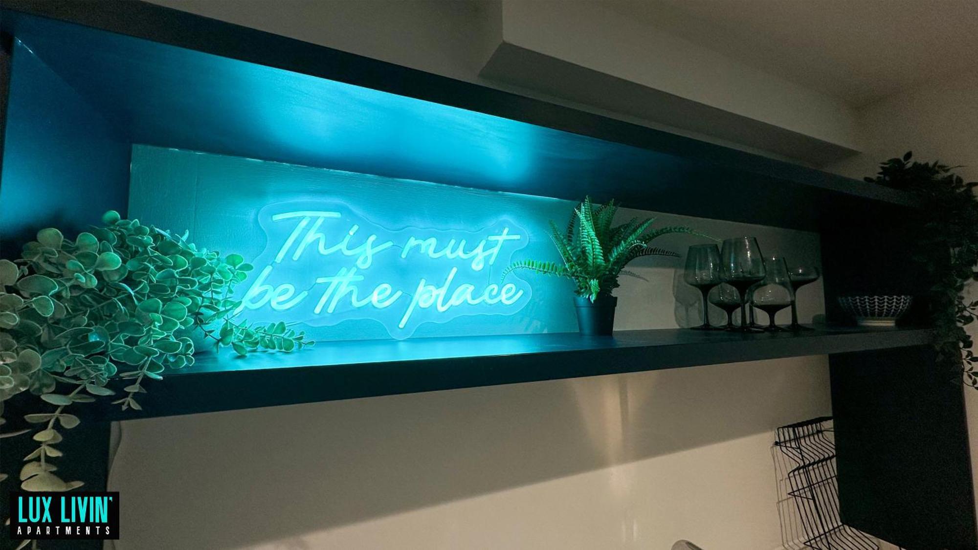 Lux Livin' Apartments - Luxury 2 Bed Apartment With Sky Garden マンチェスター 部屋 写真